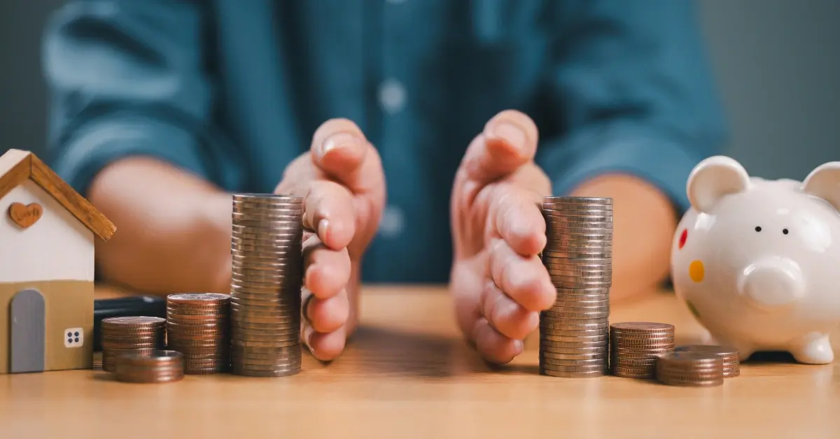 Splitting money with hands